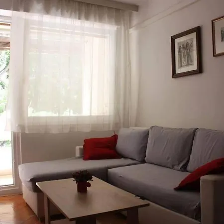 Luciana Apartment